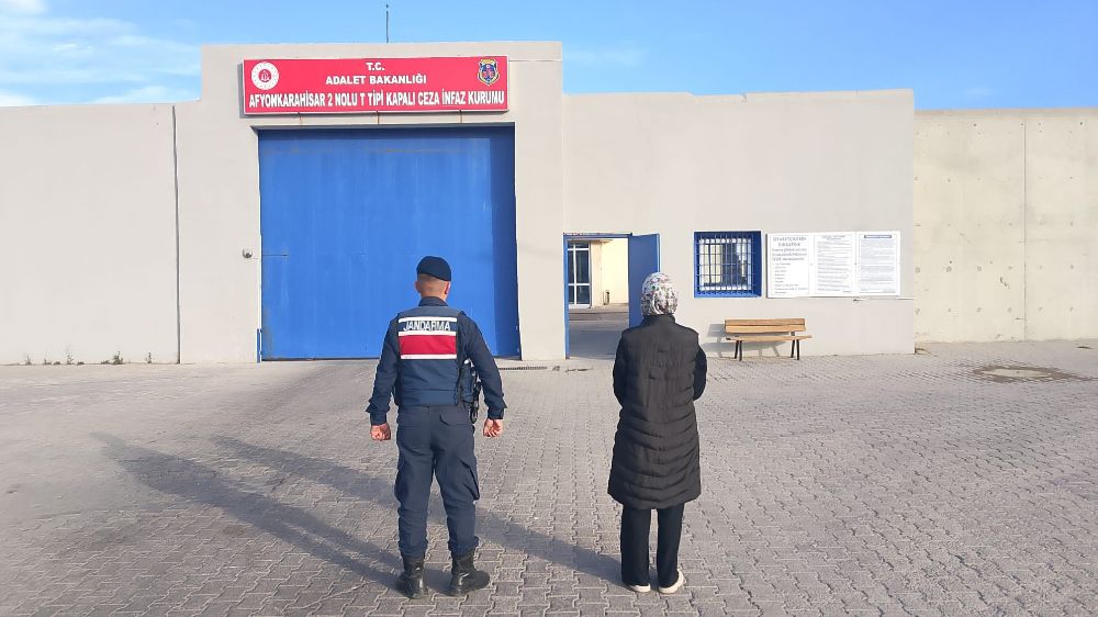 Afyonkarahisar'da hapis cezası olan şahıs yakalandı