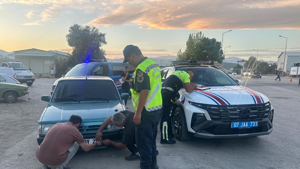 Antalya'da tamirci Drift atarken yasal sınırları aştı: 74 bin TL ceza!