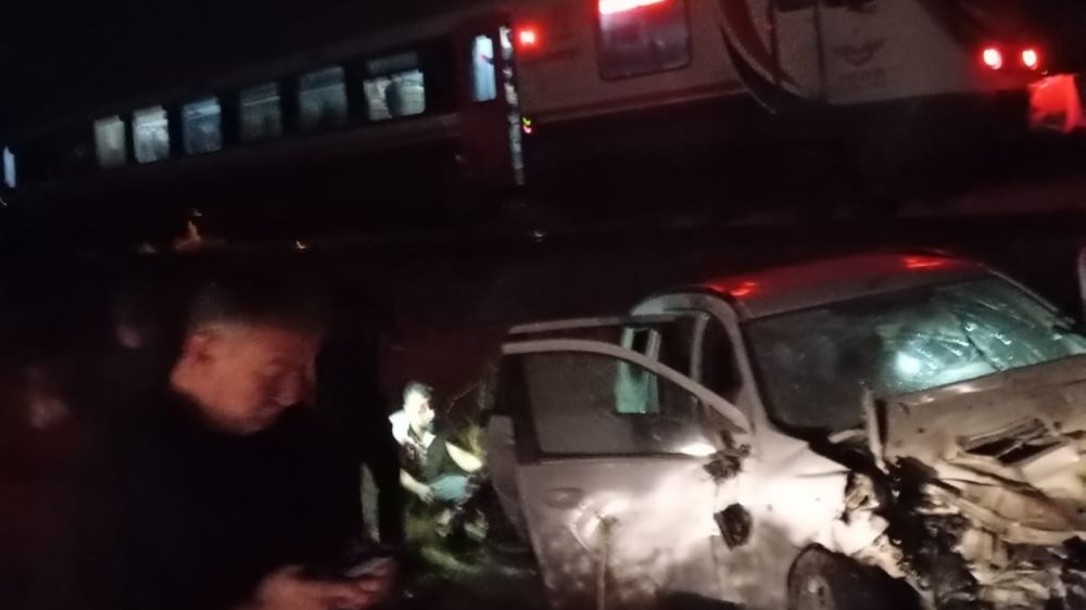  Denizli’de kaza yolcu treni işçi servisine çarptı 1'i ağır 5 yaralı