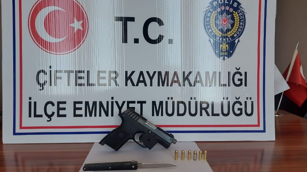 Eskişehir'de silahlı yaralama olayının faili yakalandı Ruhsatsız tabanca ve fişek ele geçirildi