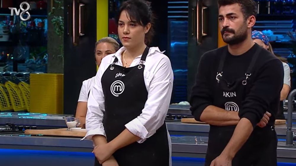 MasterChef 16 Ekim programında neler oldu? MasterChef'in dün yayınlanan bölümünde börekler ve Sachertorte yarıştı!