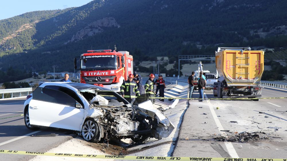 Son dakika Denizli haberi trafik kazası sürücü hayatını kaybetti