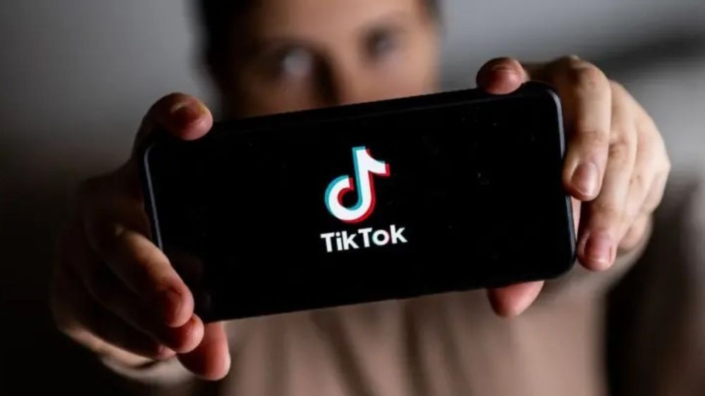 TikTok, yüzlerce çalışanını işten kovdu! Sebebi şaşkınlık yarattı!