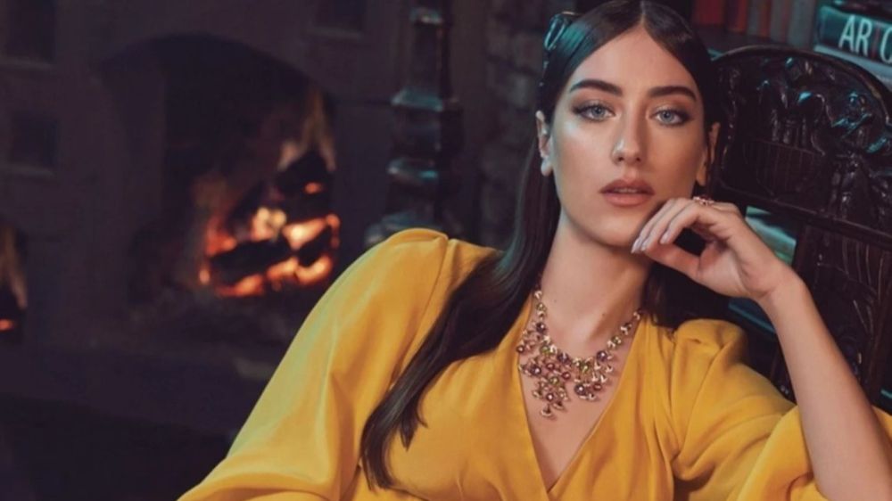 Ünlü oyuncu Hazal Kaya 1 yıldır şiddet mağduruymuş, Hazal Kaya'yı kim, neden rahatsız ediyor