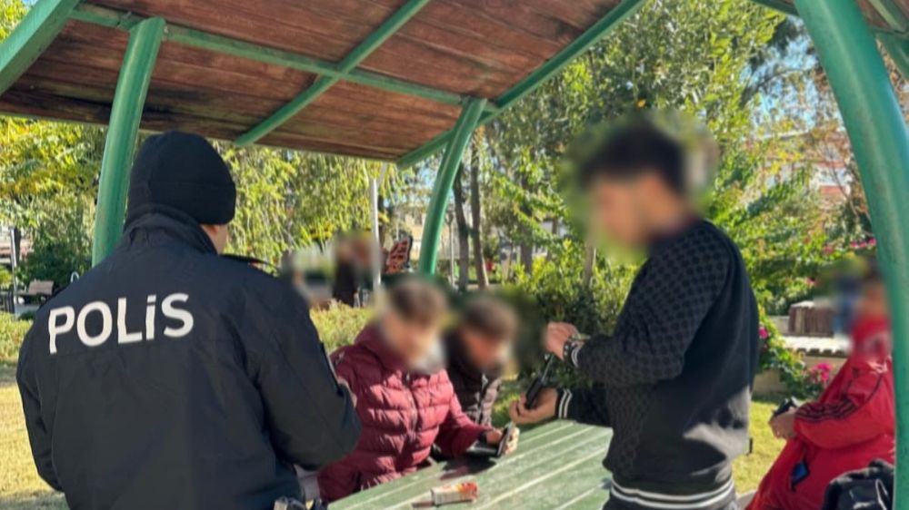 Antalya'da polis ekiplerinden huzur uygulaması