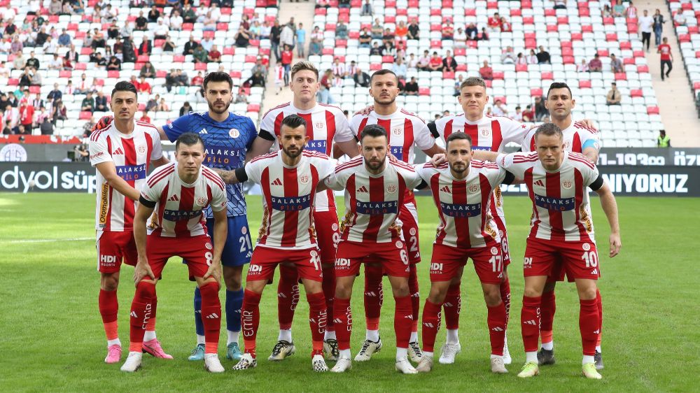 Antalyaspor  Bodrumspor'u İlk yarıda attı gollerle yendi  