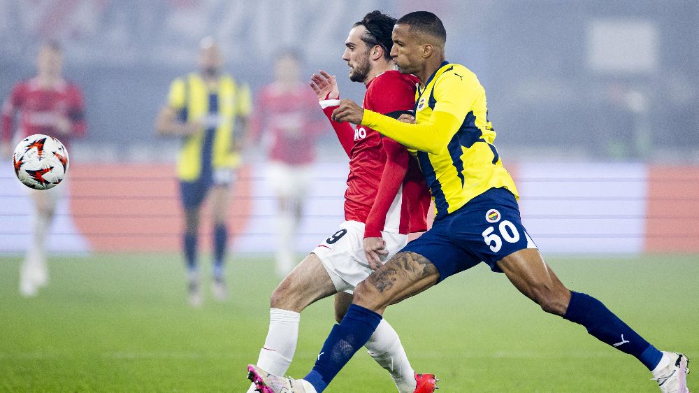 AZ Alkmaar Fenerbahçe maçı kaç kaç, bitti mi? AZ Alkmaar Fenerbahçe maçı sona erdi