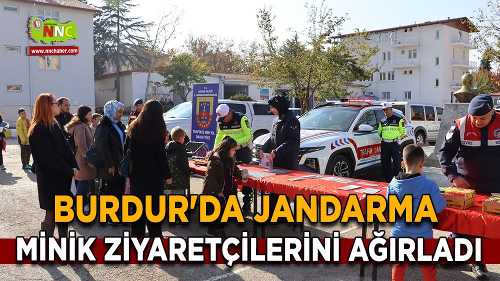 Burdur'da jandarma minik ziyaretçilerini ağırladı