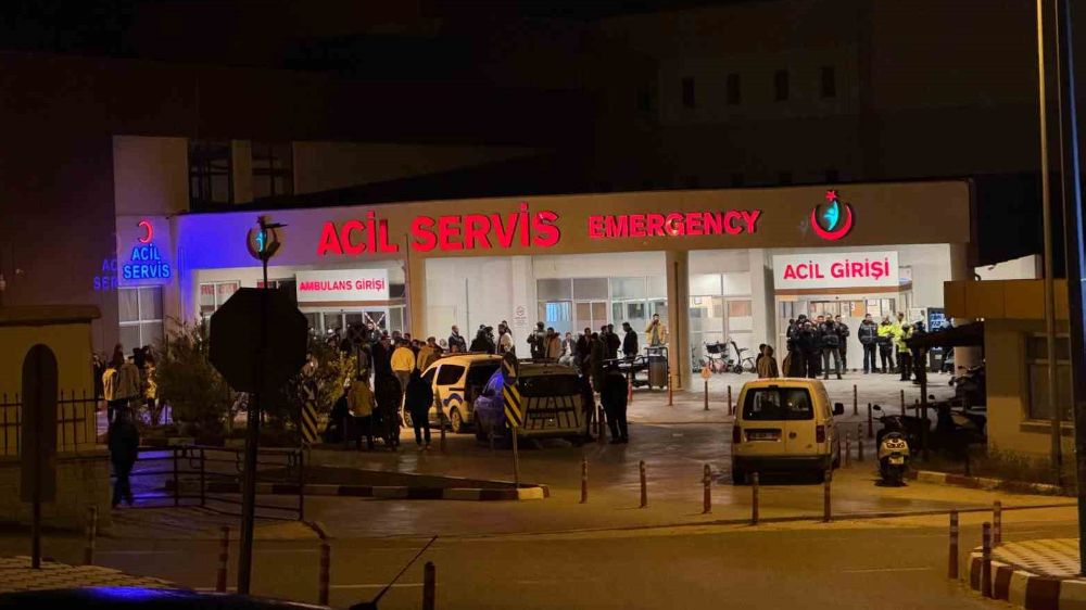 İzmir’de korkunç olay: Kız meselesi yüzünden çıkan kavgada 3 genç hayatını kaybetti