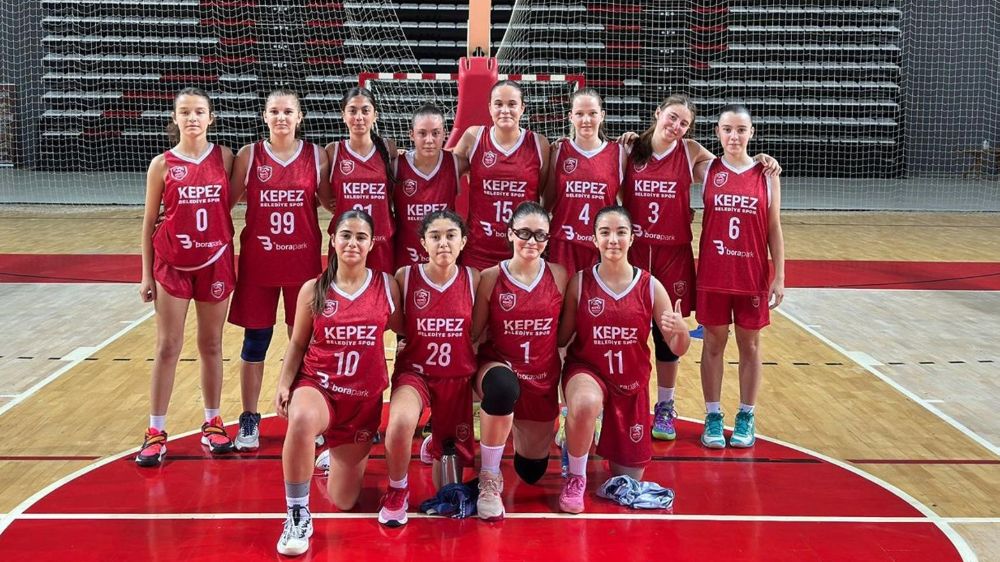 Kepez’in genç kadın basketbolcularından nefes kesen Play-Off zaferi