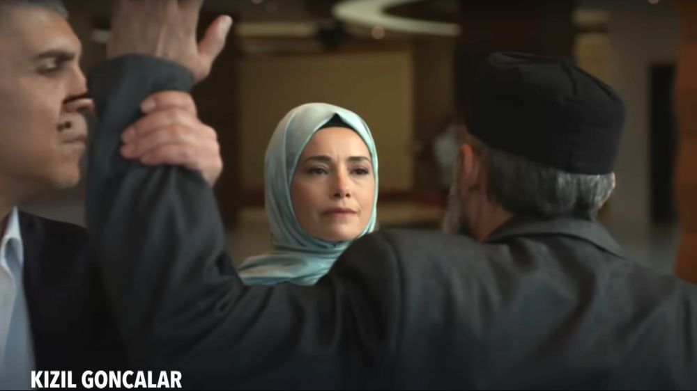 Kızıl Goncalar 27. Bölüm fragmanı izle! Kızıl Goncalar'ın yeni bölümü heyecan fırtınası! Cüneyd dönüyor mu?