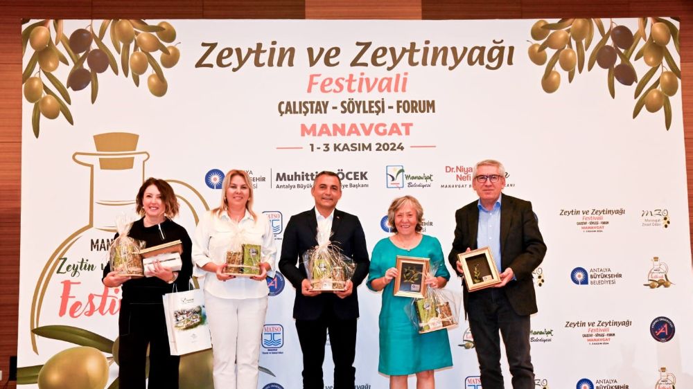 Manavgat'ta ilk zeytin ve zeytinyağı festivali renkli görüntülere sahne oldu