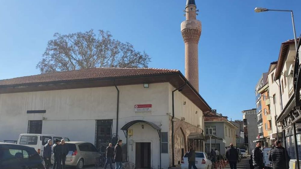 Şarkikaraağaç Merkez Ulu (Fatih) Camii, Cuma Namazıyla Yeniden İbadete Açıldı