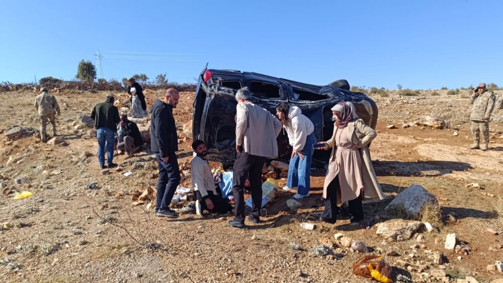 SON DAKİKA HABERİ! Mardin'de trafik kazası, 3 kişi yaşamını yitirdi