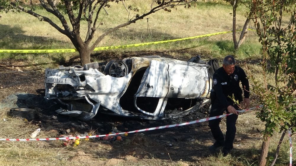 Son dakika Malatya haberi Feci kaza bahçe uçtu yanarak kül oldu 2 ölü