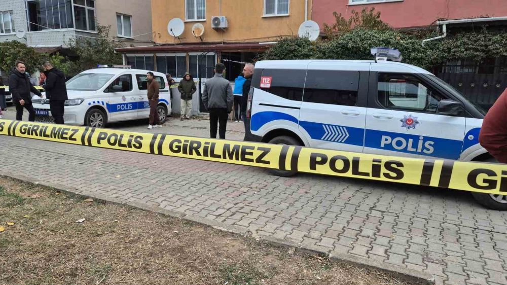 Tekirdağ Marmaraereğlisi’nde 15 yaşındaki iki kızın tabancayla vurulmuş halde ölü bulunmasıyla ilgili detaylar ortaya çıktı.