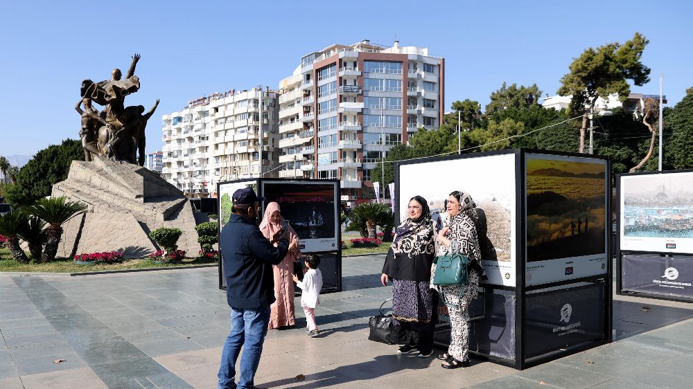 Türkiye güzellikleri sergisi Antalya’da açıldı