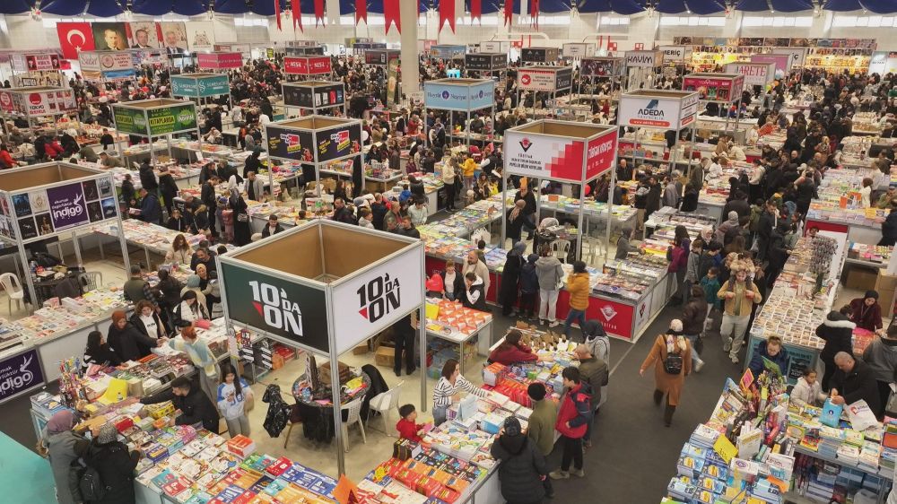 7. Isparta Kitap Fuarı’na yoğun ilgi Yayınevleri memnuniyetini dile getirdi