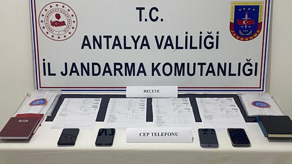 Antalya’da sahte reçete skandalı 2 Eczacı ve bir doktor gözaltında