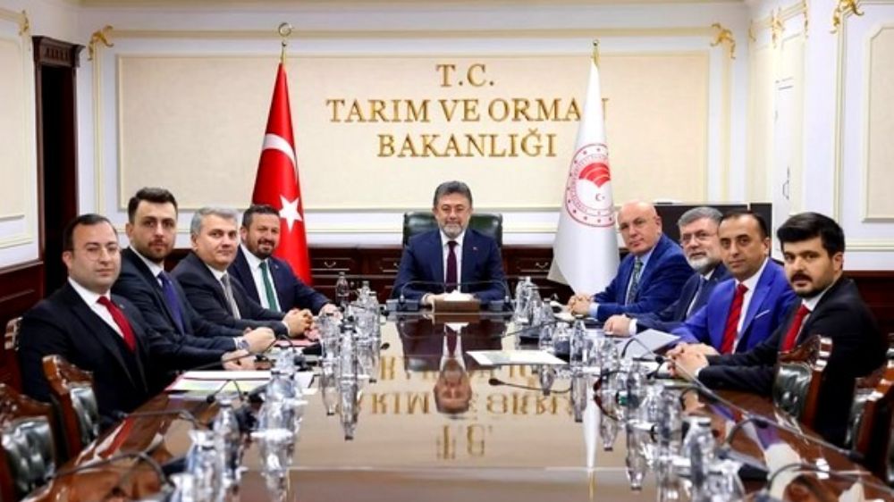 Balıkesir’in Tarım ve Hayvancılıkla İlgili Geleceği İçin Önemli Adımlar AK Parti Heyeti Tarım ve İçişleri Bakanlarını Ziyaret Etti