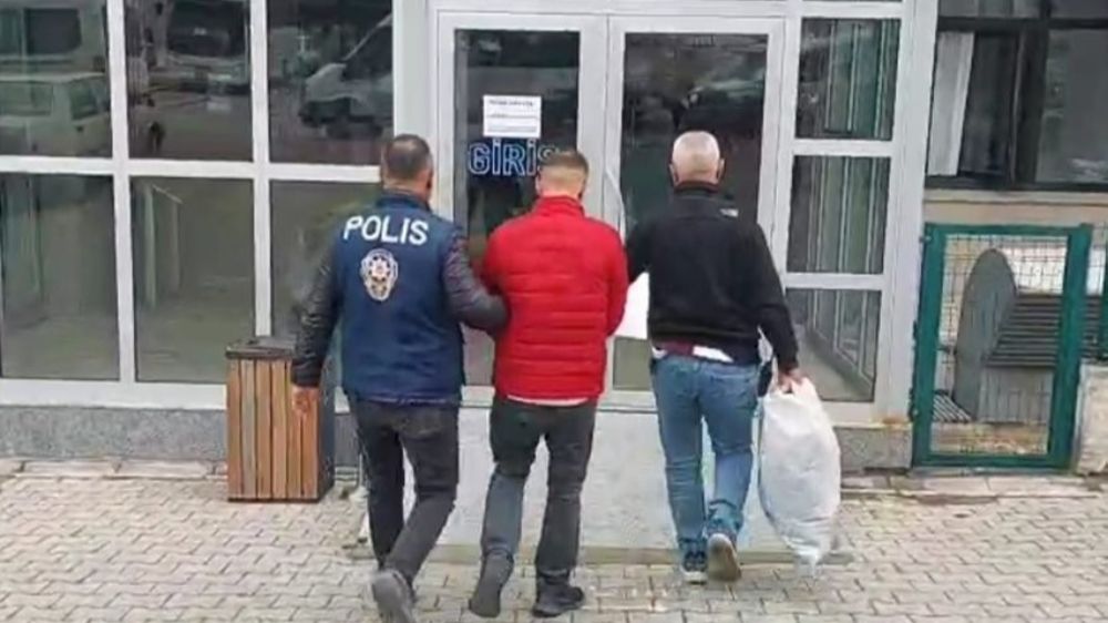 Denizli'de yağma suçundan 28 yıl hapis cezası olan hükümlü yakalandı