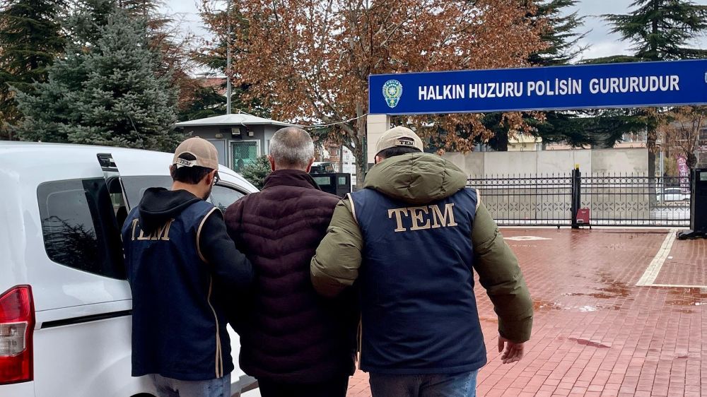 Isparta'da aranan şahıslar yakalandı