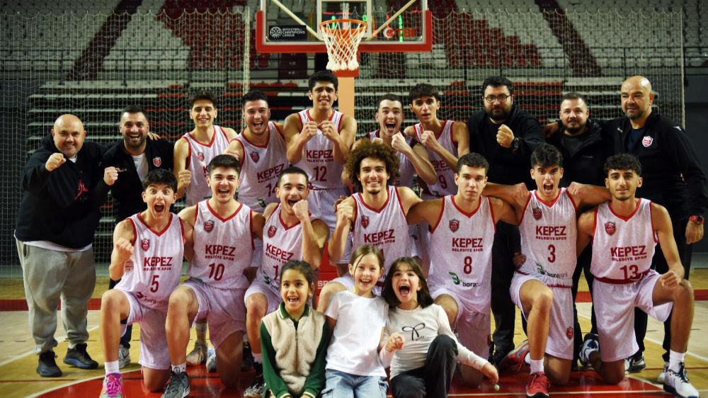 Kepez Belediyespor U18 yarı finalde 64-38'lik galibiyet