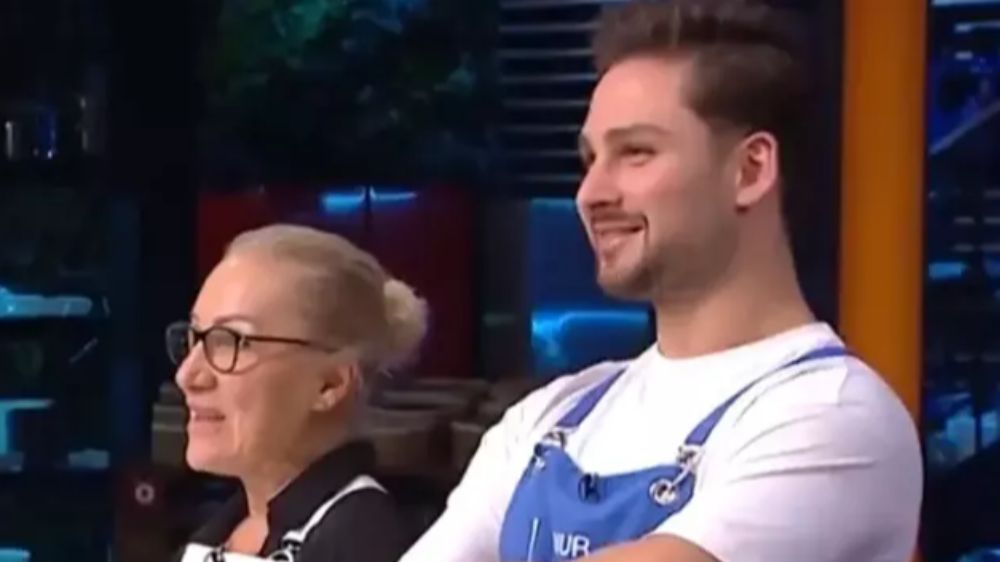 MasterChef Onur annesi Müşerref Hanım Kimdir? Onur'un annesi Müşerref Hanım Nereli, Kaç Yaşında, Mesleği Ne?