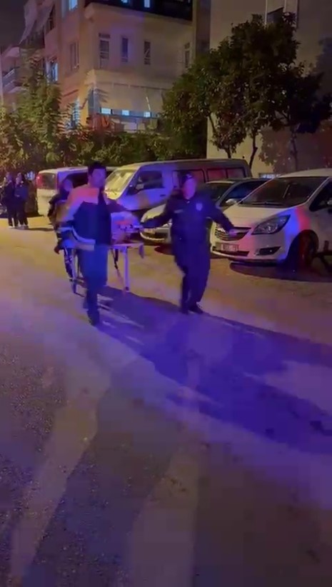 Antalya’da ikinci el eşya dükkanında yangın 1 Ölü, 2 yaralı