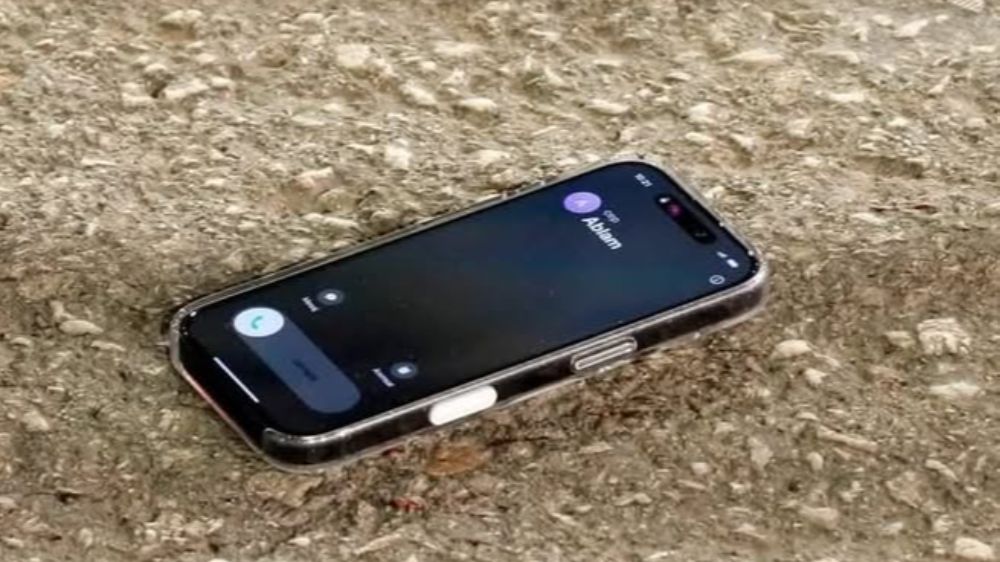 Antalya'da Motosikletten Düşüp Ölen Sürücünün Çalan Telefonuna Cevap Veremediler