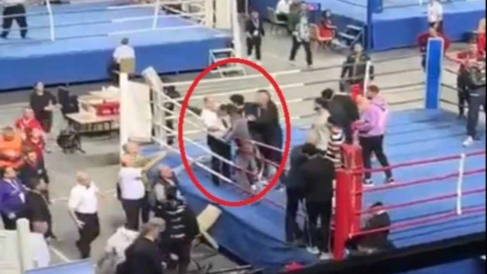  Antalya'daki Kick Boks Şampiyonası'nda kavga 4 Hakem yaralandı