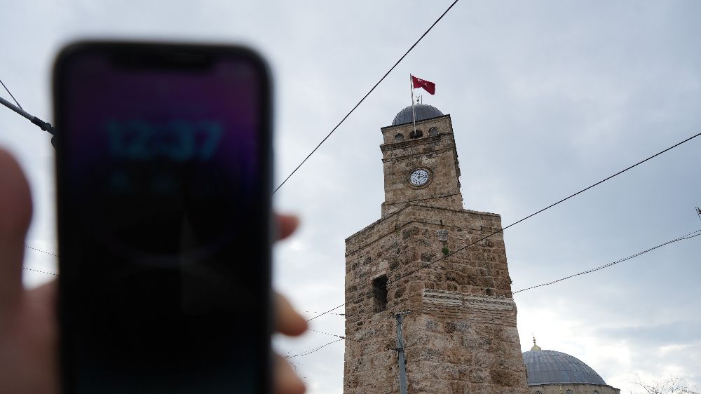 Antalya Saat Kulesi'ndeki duraklama sorunu güç kaynağıyla çözülecek