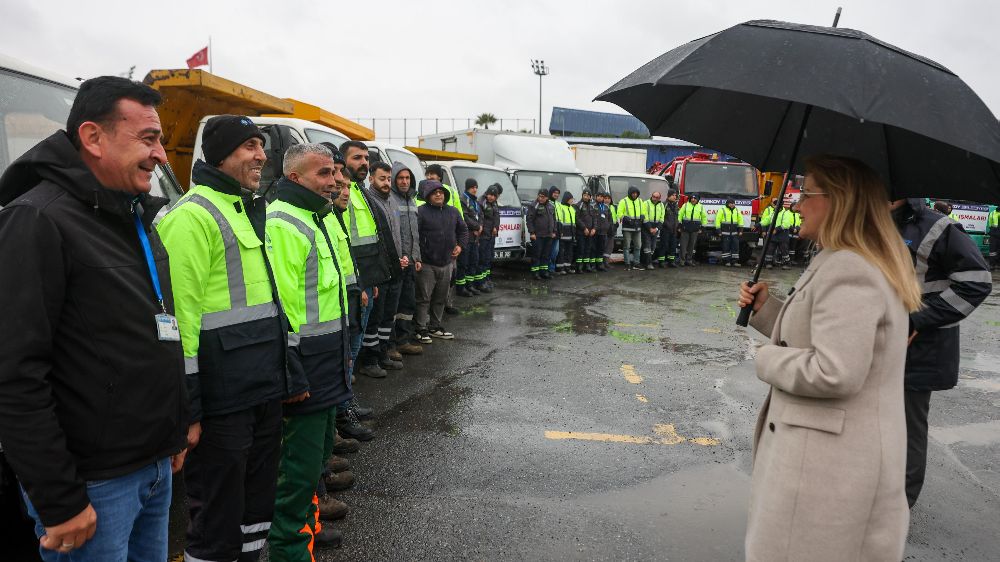 Bakırköy Belediyesi’nden kışa hazırlık Ekipler 7/24 sahada!