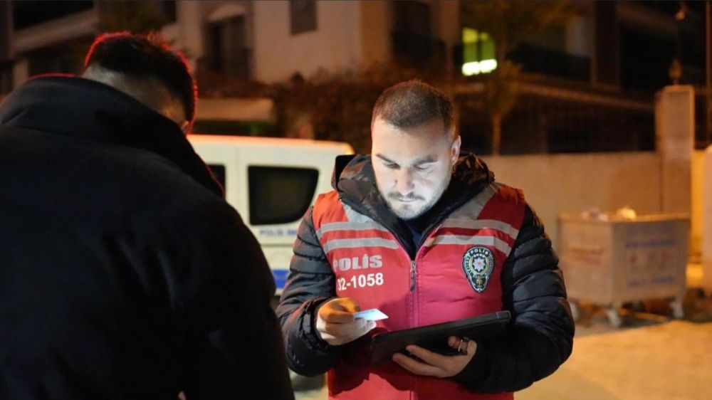 Isparta'da polis ekiplerinden denetim 