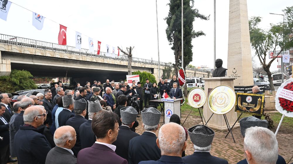 Kuzey Kıbrıs Türk Cumhuriyeti kurucu liderleri için Antalya'da anma töreni