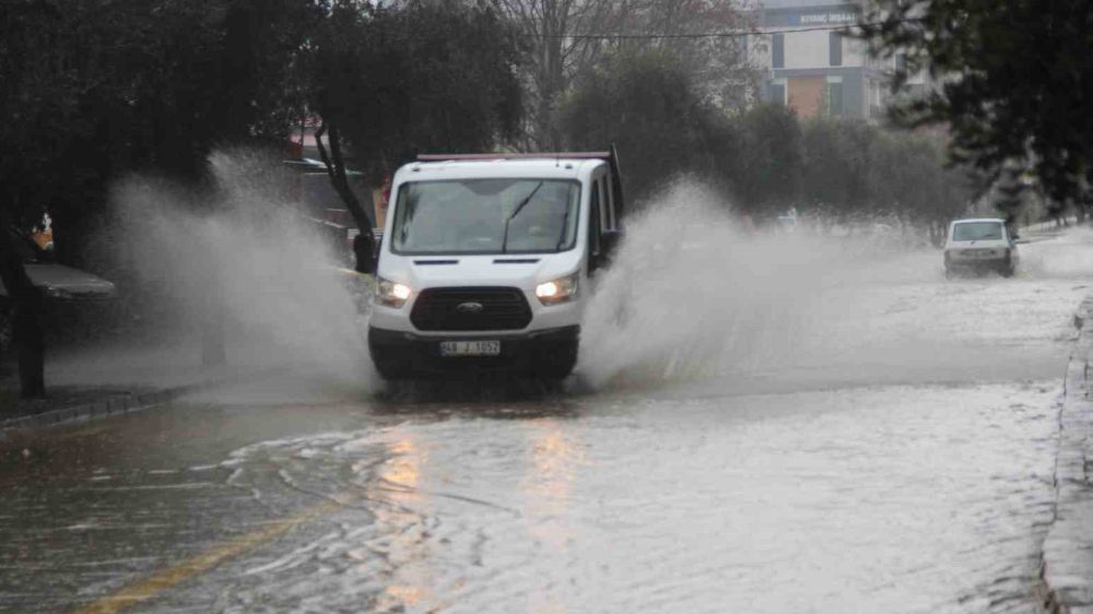 Meteoroloji'den Muğla için kuvvetli yağış uyarısı