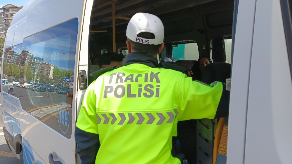 Yeni yılın trafik cezaları belli oldu