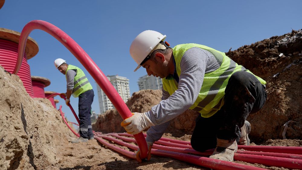 AEDAŞ’tan Alanya ve Gazipaşa’nın enerji altyapısına yatırım