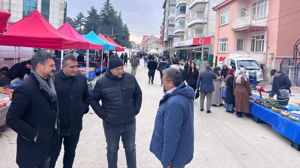 Ak Parti  Isparta Şarkikaraağaç İlçe Teşkilatı Pazar Esnafını Ziyaret Etti