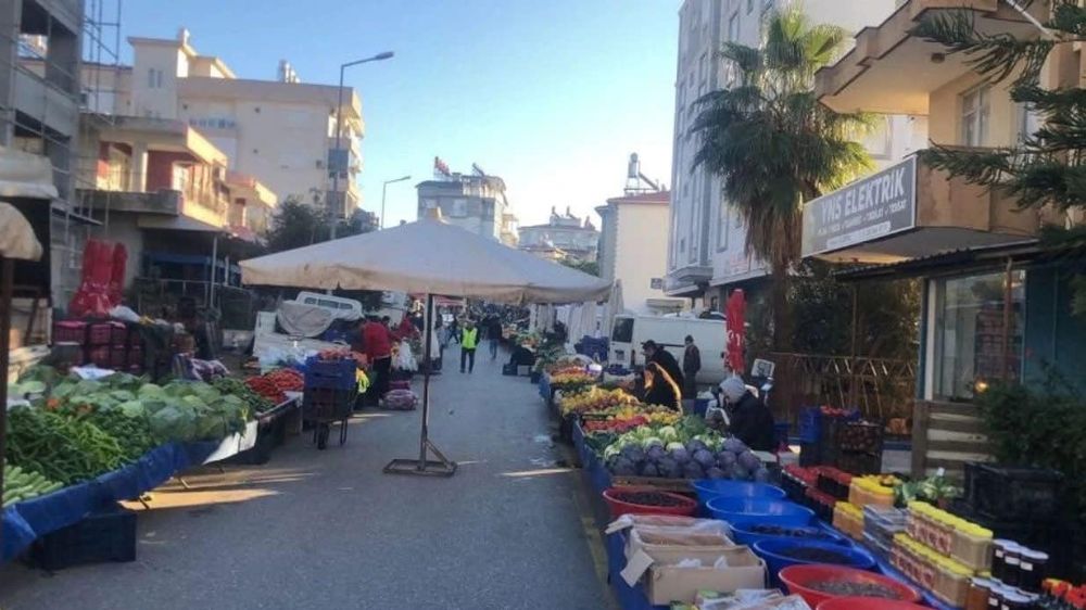 Antalya Serik Salı Pazarı Sorunu Çözüm Bekliyor