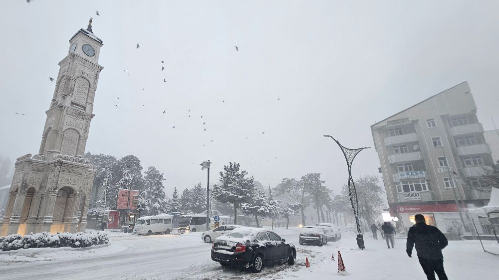 Elazığ’da eğitime kar engeli