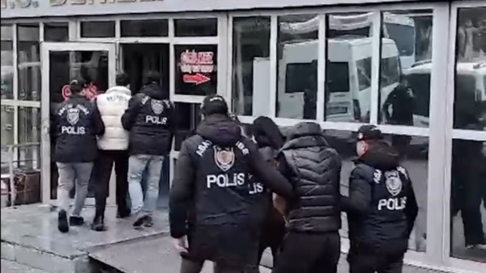 Fuhuş yapmaktan kurtarılan 6 yabancı uyruklu kadın sınır dışı edildi