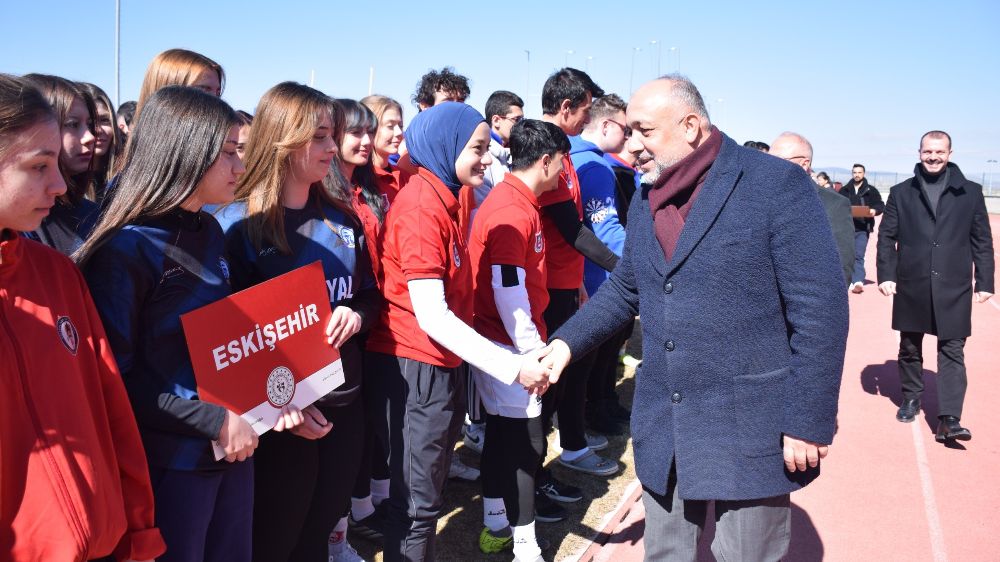 Gençler Ragbi grup müsabakaları başladı