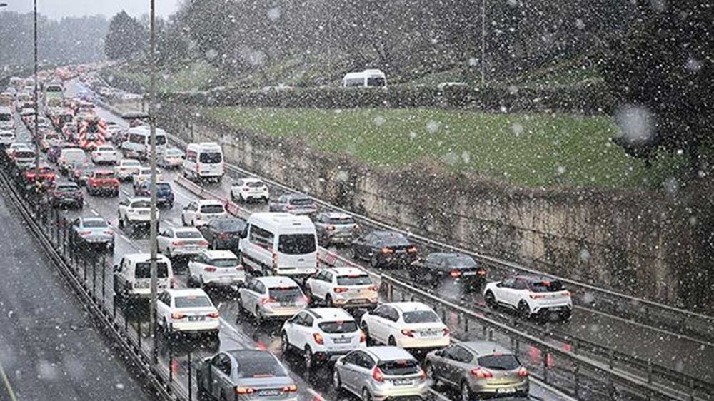 İstanbul’da  Yoğun  Kar yağışı  başladı 