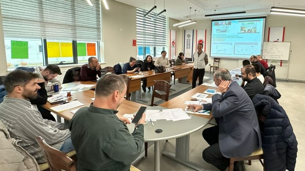 Kastamonu Üniversitesi’nde akademisyenlere bilimsel proje eğitimi