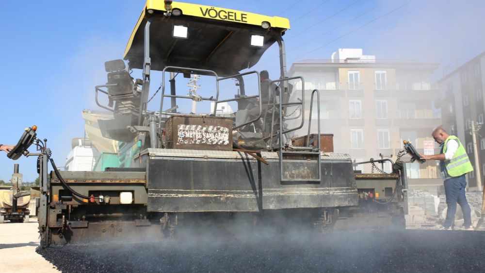 Kepez’de 5 Temmuz Kurtuluş Caddesi asfaltlama çalışmaları tamamlandı