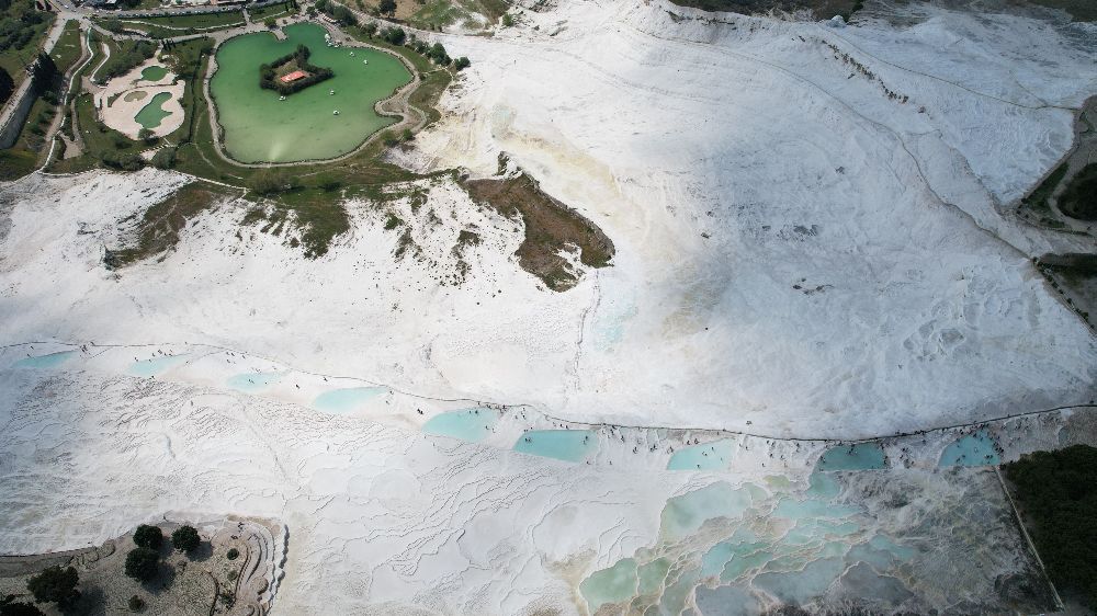 "Pamukkale'nin gelecek kuşaklara aktarılması gerekiyor"