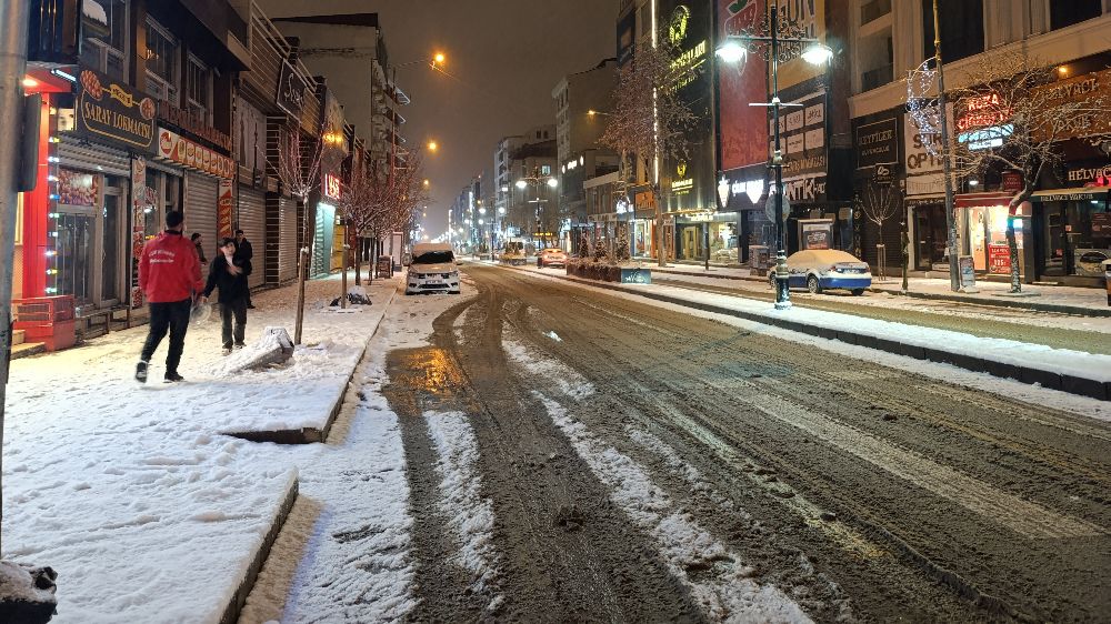 Rize'de eğitime 1 gün daha ara verildi