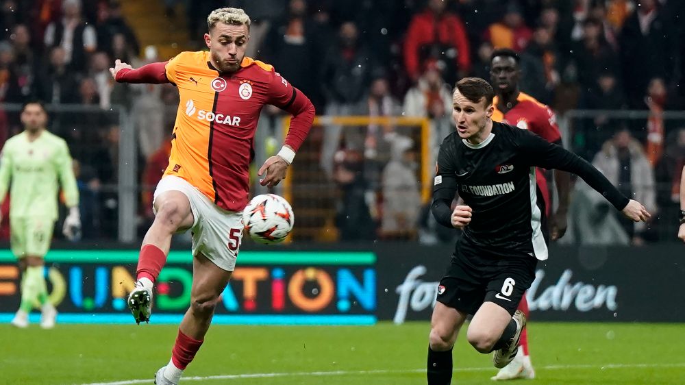 UEFA Avrupa Ligi Galatasaray: 0 - AZ Alkmaar: 1 (İlk yarı)