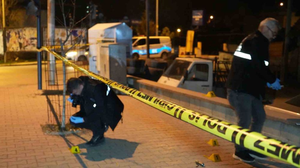 Burdur'da gecenin olayı Oğlunun iş yerinde çalışanlarla tartıştı, havaya ateş açtı